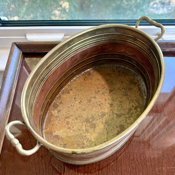Vintage Brass & Copper Oval Jardiniere Planter with Handles - Picture 7 of 16